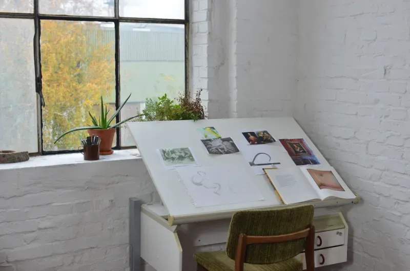 Pencil and charcoal sketch workshops